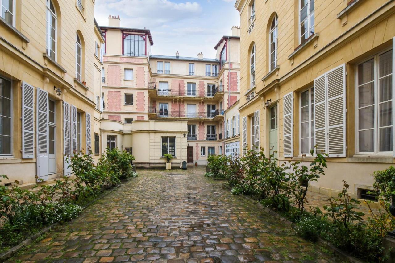 Studio Des Carrosses - Welkeys Apartman Versailles Kültér fotó